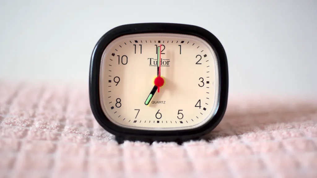 How to Wake Up Early and Not Feel Tired